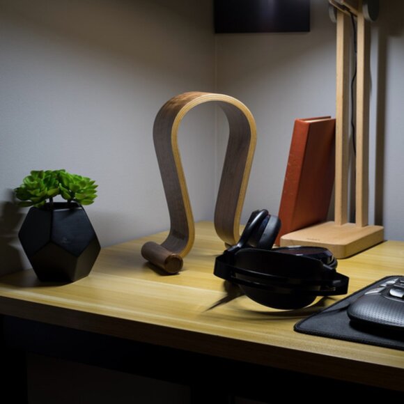 Wooden Headphone Stand Display Tabletop Holder for Headsets (Deco Gear) - Picture 4 of 13